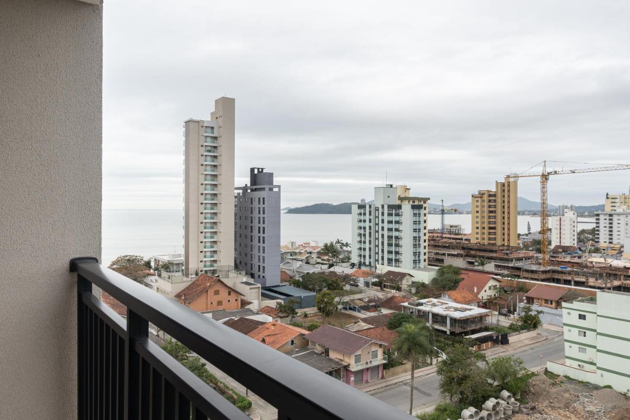 Apartamento Com Vista Mar, Ar-Condicionado, Wi-Fi Condominio Com Piscina, Quadra De Esportes Playground Infantil A 15 Minutos Do Beto Carreiro Piçarras Extérieur photo